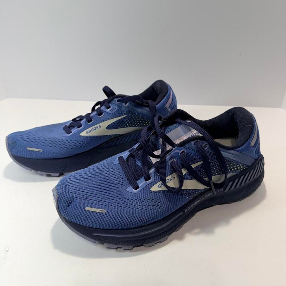Brooks Adrenaline GTS 22 Womens Size 7.5 B Blue Peacoat Athletic Running Shoes